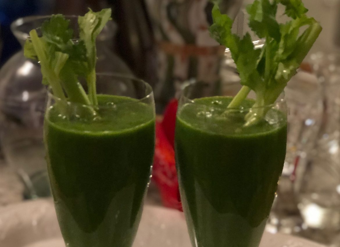 Serving Suggestion of Green Gut Health Smoothie IMG_1807