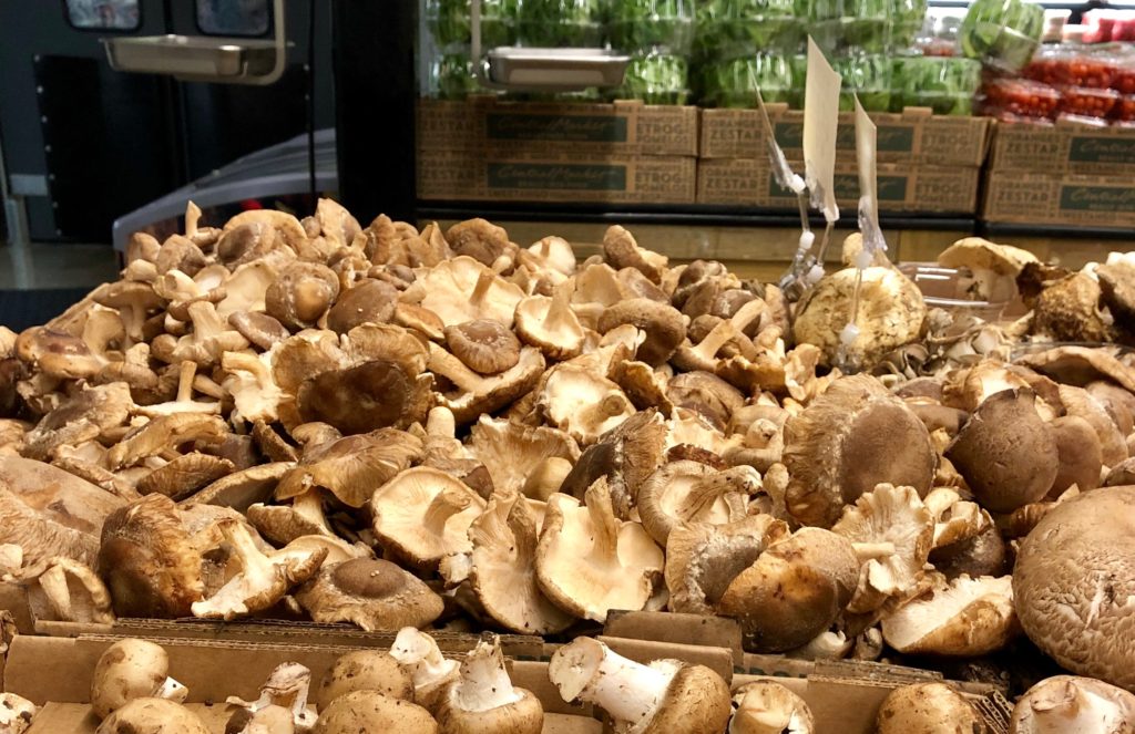 9 Amazing Superfood Benefits of Mushrooms